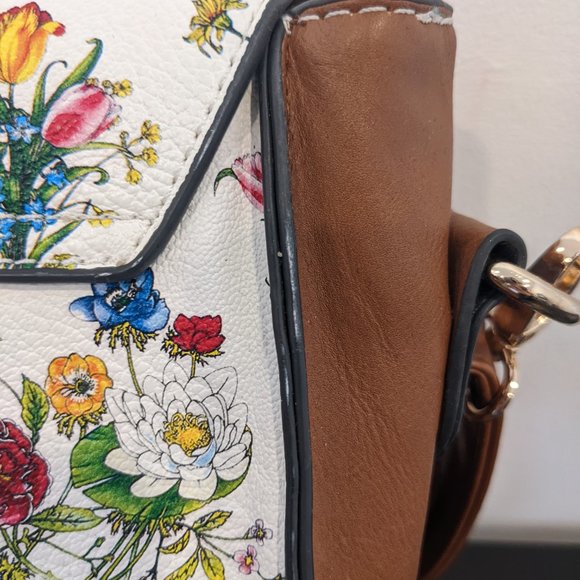 Floral Shoulder Bag - Picture 3 of 7